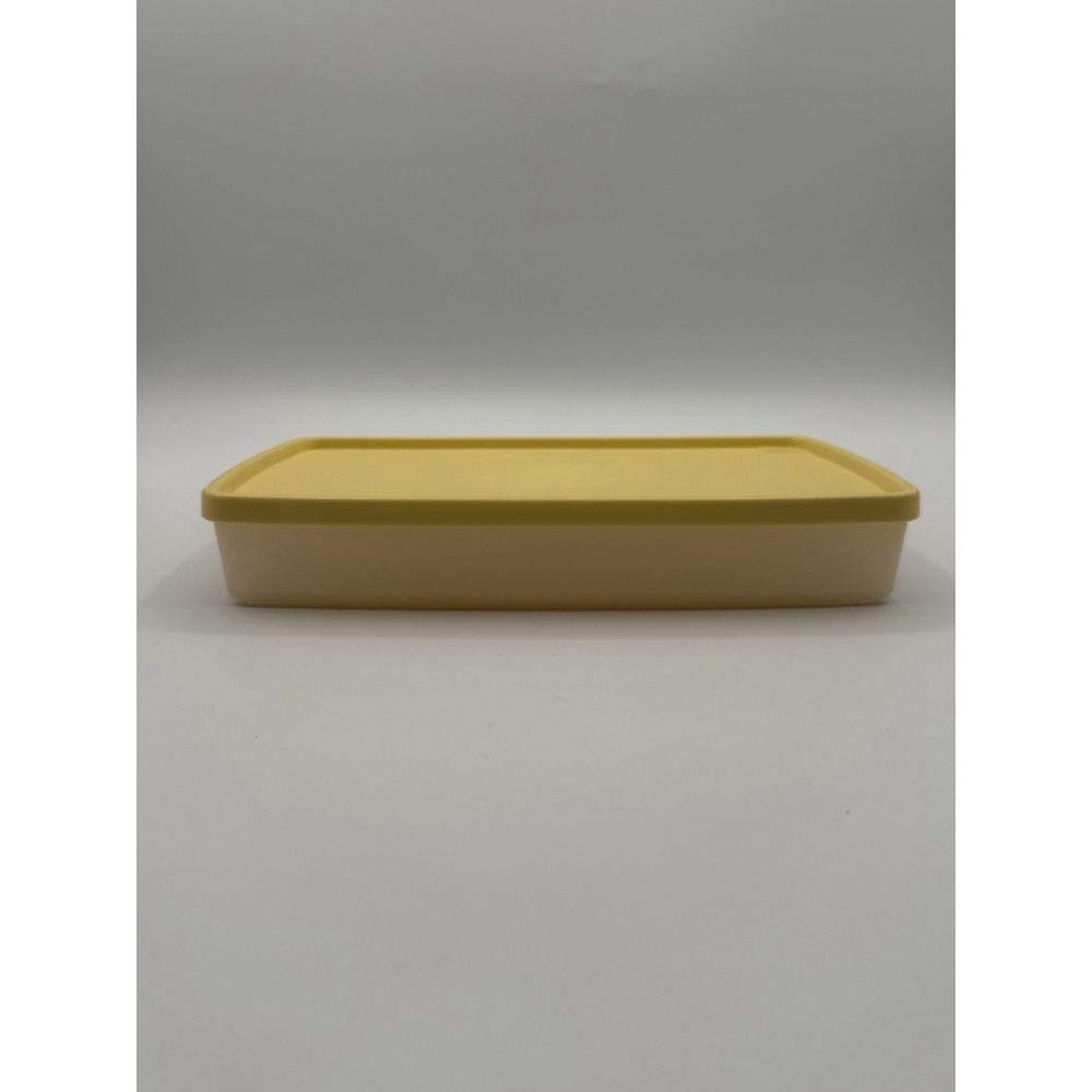 Vintage Tupperware 600 mL Rectangular Container Yellow Lid Snowflake Design